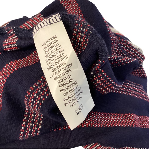 Sno Skins sleeveless top size medium - Picture 11 of 13